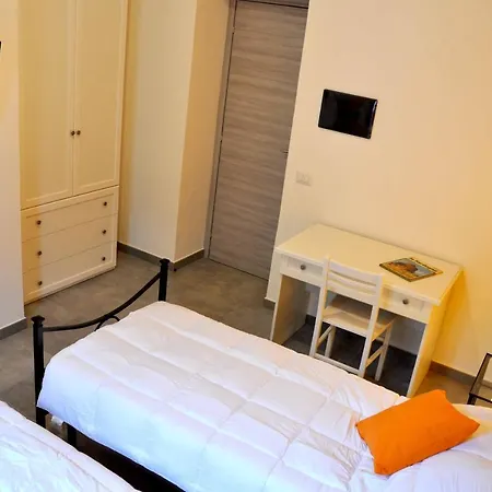 Guest house S'arenada 3*